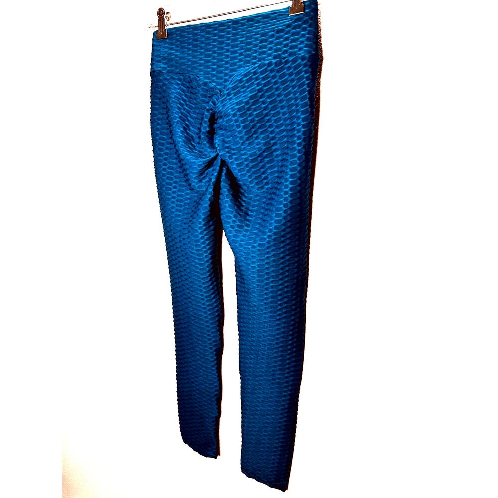 Dark Blue Embossed Scrunch Butt Yoga Pant Medium - Picture 6 of 9
